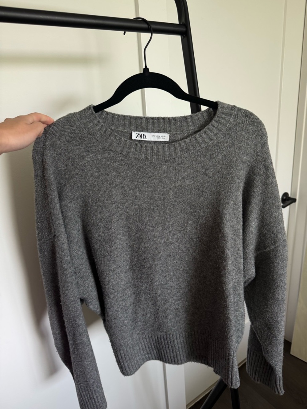 Zara Charcoal Gray Crewneck Sweater